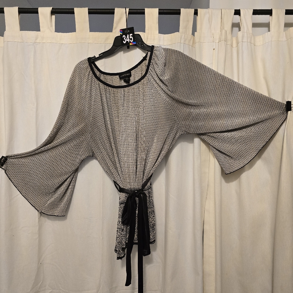 #345 Ashley stewart geometric belted tunic